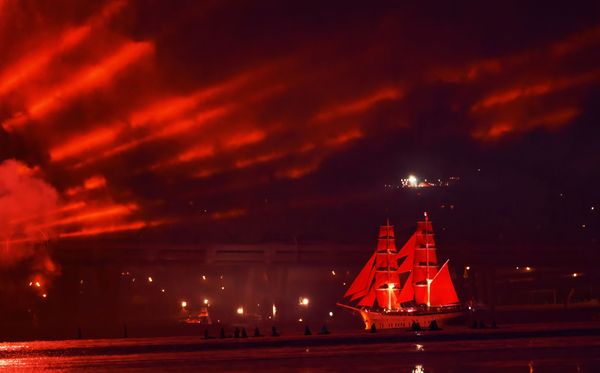 Brig Russia in the Gulf of Finland during the festival for graduates Scarlet Sails in St. Petersburg Brig Russia in the Gulf of Finland during the festival for graduates Scarlet Sails in St. Petersburg - Sputnik International