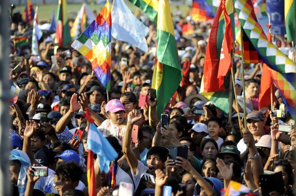 Anez Gov't Rushing to Uproot Morales' Legacy and Put Bolivia on Neoliberal Track, Journo Says - Sputnik International