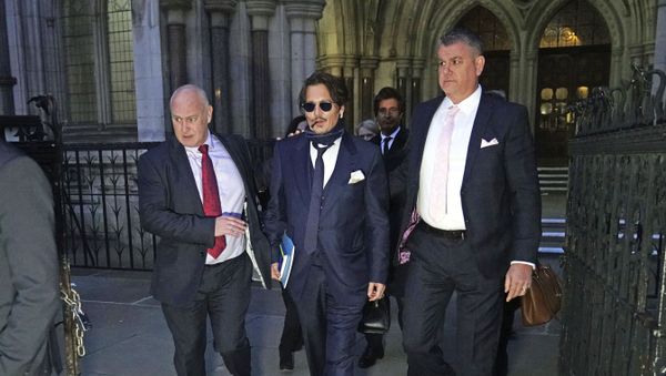 Actor Johnny Depp, centre, leaves the High Court in London, after attending a preliminary hearing in his libel case against the publishers of The Sun and its executive editor, Dan Wootton, over a 2018 article alleging he had been abusive to his ex-wife Amber Heard, 26 February 2020. Actor Johnny Depp, centre, leaves the High Court in London, after attending a preliminary hearing in his libel case against the publishers of The Sun and its executive editor, Dan Wootton, over a 2018 article alleging he had been abusive to his ex-wife Amber Heard, 26 February 2020. - Sputnik International