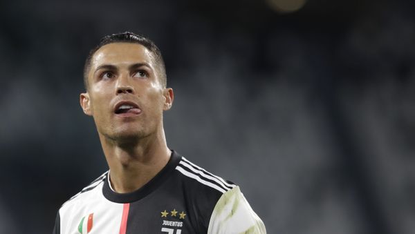 Juventus' Cristiano Ronaldo during an Italian Cup second leg soccer match between Juventus and AC Milan at the Allianz stadium, in Turin, Italy, Friday, June 12, 2020 Juventus' Cristiano Ronaldo during an Italian Cup second leg soccer match between Juventus and AC Milan at the Allianz stadium, in Turin, Italy, Friday, June 12, 2020 - Sputnik International