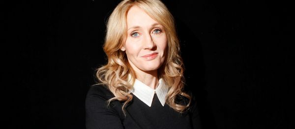 Author J.K. Rowling poses for a portrait while publicizing her adult fiction book The Casual Vacancy at Lincoln Center in New York October 16, 2012 Author J.K. Rowling poses for a portrait while publicizing her adult fiction book The Casual Vacancy at Lincoln Center in New York October 16, 2012 - Sputnik International