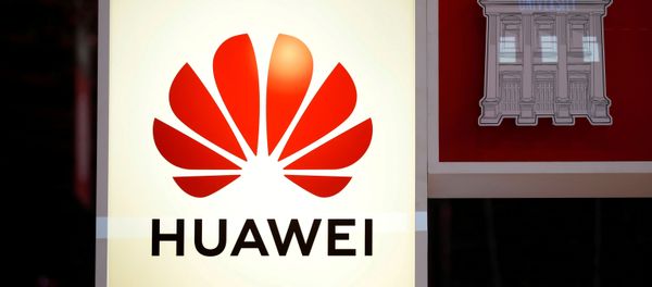 FILE PHOTO: The Huawei logo is seen at the high profile startups and high tech leaders gathering, Viva Tech,in Paris, France May 16, 2019 - Sputnik International