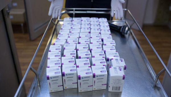 Avifavir at a storage in Moscow, - Sputnik International