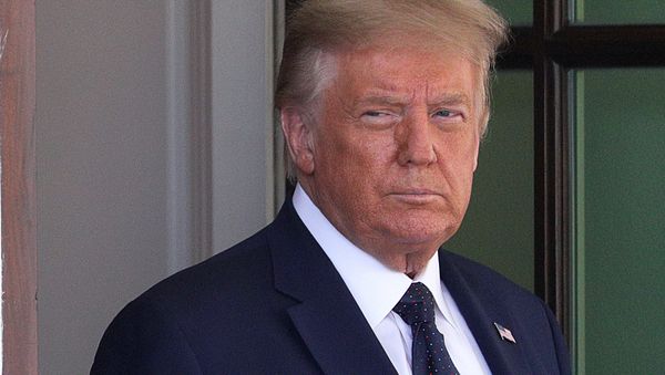 U.S. President Donald Trump awaits the arrival of Mexico’s President Andres Manuel Lopez Obrador at the White House in Washington, U.S., July 8, 2020. - Sputnik International