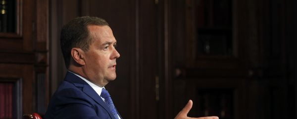 The deputy chair of the Russian Security Council, Dmitry Medvedev - Sputnik International