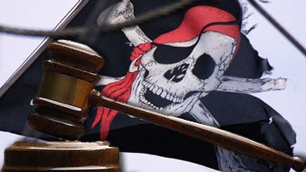 Russia could use national laws to prosecute Somali pirates - Sputnik International