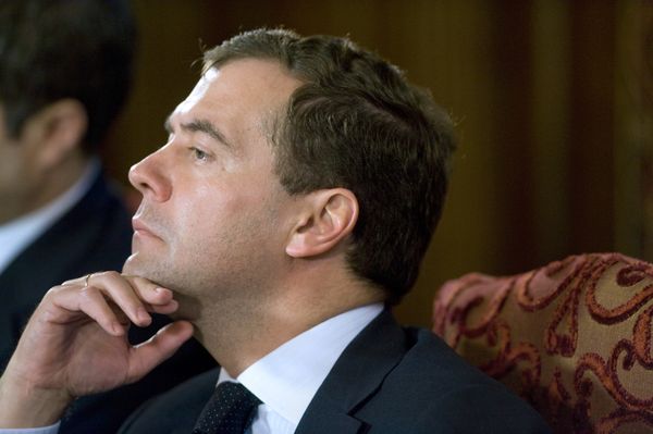 Medvedev hopes for progress in nuclear talks with U.S. - Sputnik International