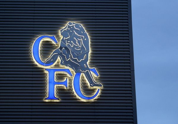 UEFA charge Chelsea with 'improper conduct' - Sputnik International