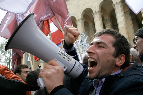 Georgian opposition asks international community for help - Sputnik International