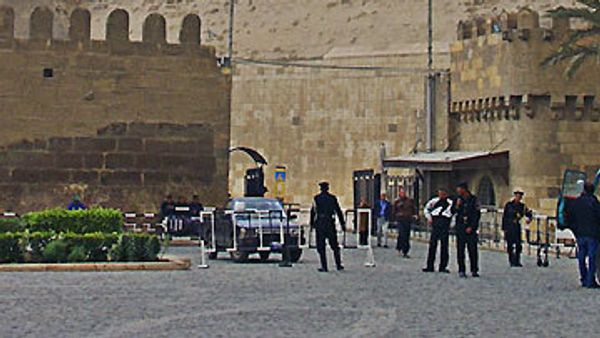 Two Tajiks, four Russians released from custody in Cairo - Sputnik International