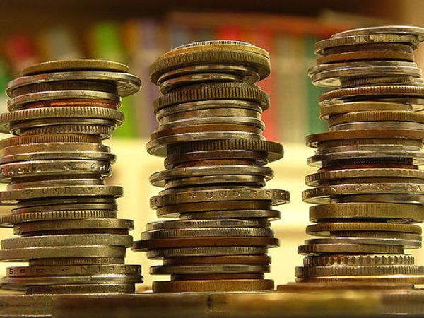 Russian budget revenue to account for 16% of GDP in 2009 - Putin  - Sputnik International