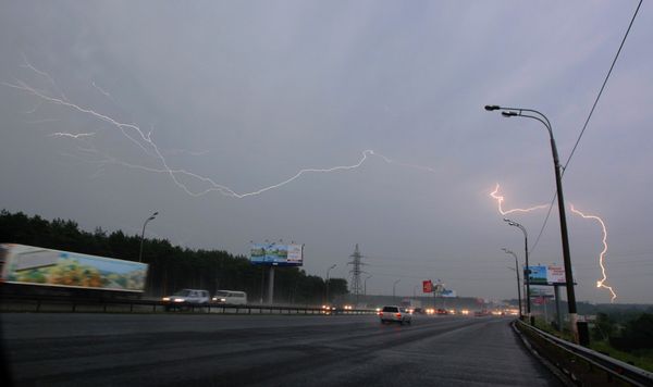 Storm blasts central Russia, 25 injured - emergencies ministry - Sputnik International