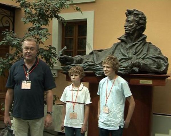 Pushkin’s descendants throng Moscow - Sputnik International
