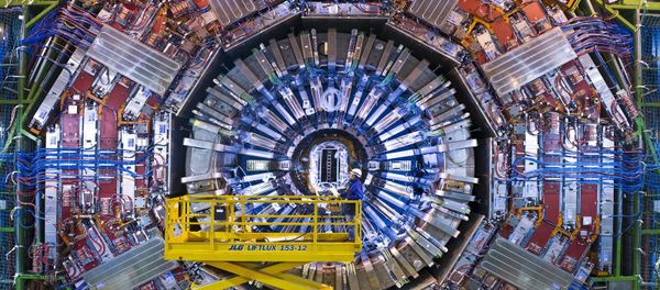 Scientists working with the Large Hadron Collider [LHC] are optimistic of a new breakthrough in particle physics - Sputnik International