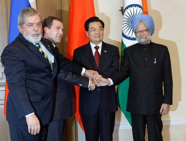 Summit meeting of BRIC (Brazil, Russia, India, and China) - Sputnik International