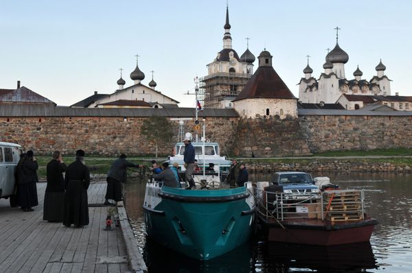  Church property should be returned - Kremlin official - Sputnik International