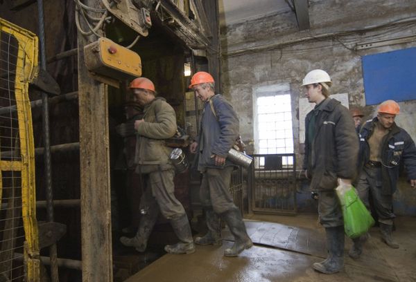 South Russian miners end strike as wages paid out South Russian miners end strike as wages paid out - Sputnik International