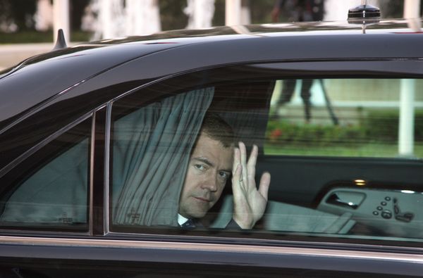 Dmitry Medvedev - Sputnik International