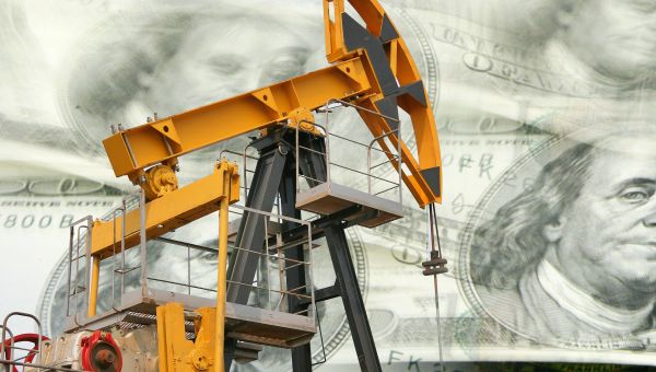 Russia hopes to earn $1.8 bln from oil sales to China - Sputnik International