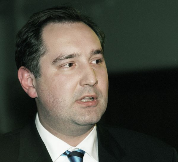 Dmitri Rogozin - Sputnik International