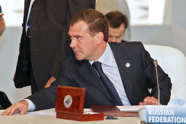 Russian President Dmitry Medvedev attends G8 summit in Italy Russian President Dmitry Medvedev attends G8 summit in Italy - Sputnik International