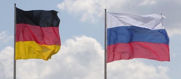 Flags of Germany, Russia and the EU - Sputnik International