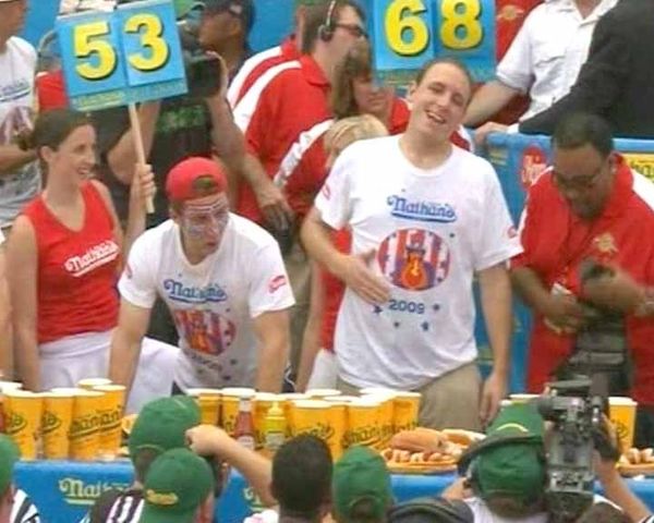Hot Dog - Sputnik International