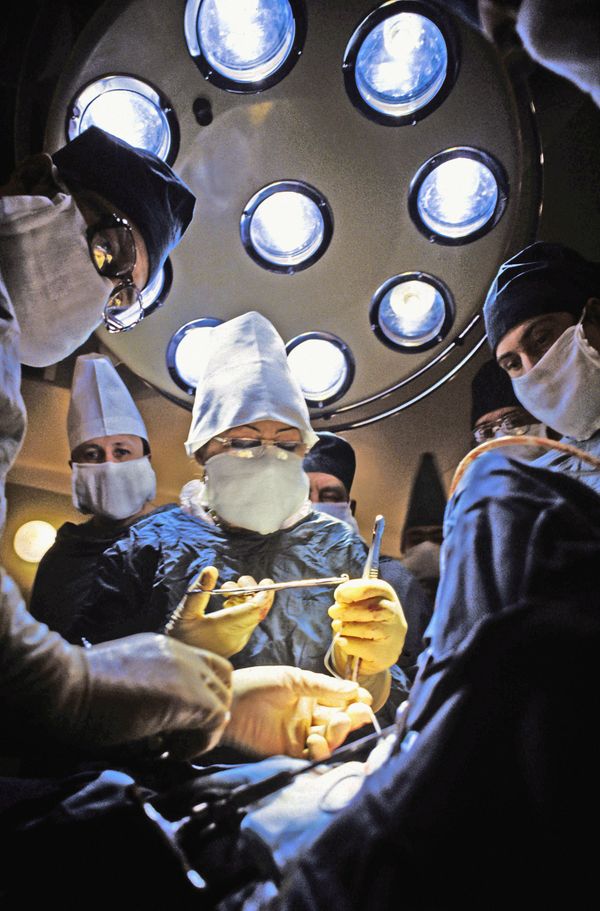 SURGERY  - Sputnik International