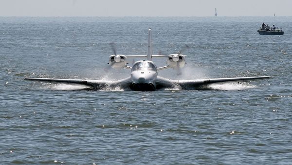 Russia in talks on buying French warship - Sputnik International