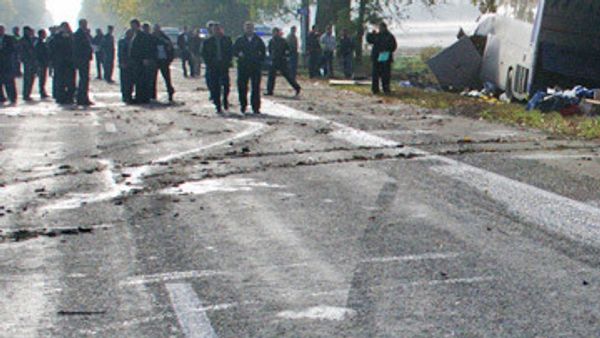 One dead, 30 injured in bus crash in south Russia One dead, 30 injured in bus crash in south Russia - Sputnik International