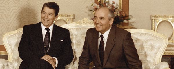 Reagan and Gorbachev - Sputnik International