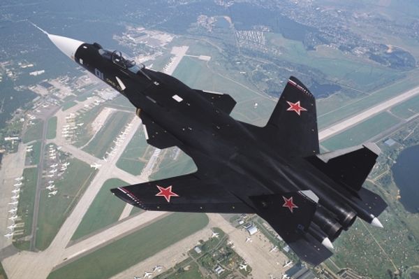 The experimental Su-47 Berkut multirole fighter - Sputnik International