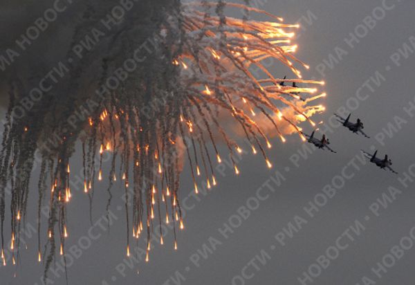 Conclusion of the MAKS-2009 air show near Moscow   - Sputnik International