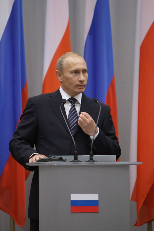 Russian Prime Minister Vladimir Putin on a working visit to Poland - Sputnik International