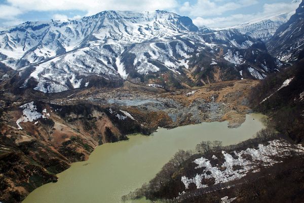 Kamchatka's geysers were discovered in 1941 by local research assistant and geologist, Tatiana Ustinova and her guide Anisifor Kurpenin Kamchatka's geysers were discovered in 1941 by local research assistant and geologist, Tatiana Ustinova and her guide Anisifor Kurpenin - Sputnik International