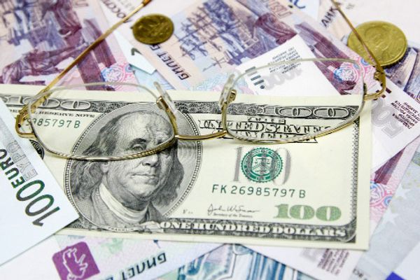 Russian state banks to cut lending rates to 8-12% - Sputnik International