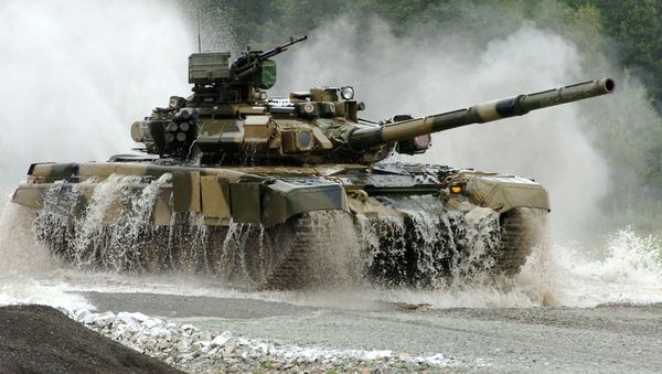 Recent reports in open sources suggest that the Black Eagle program has been halted due to the acceptance of the T-90, built by the Uralvagonzavod plant, into the Russian military in the mid-1990s. - Sputnik International