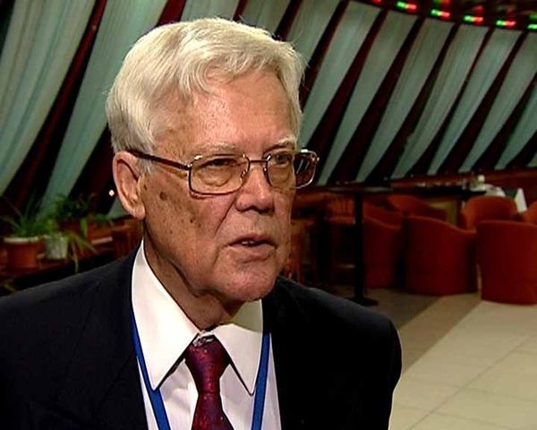 Leading Russian military expert Vitaly Shlykov  - Sputnik International