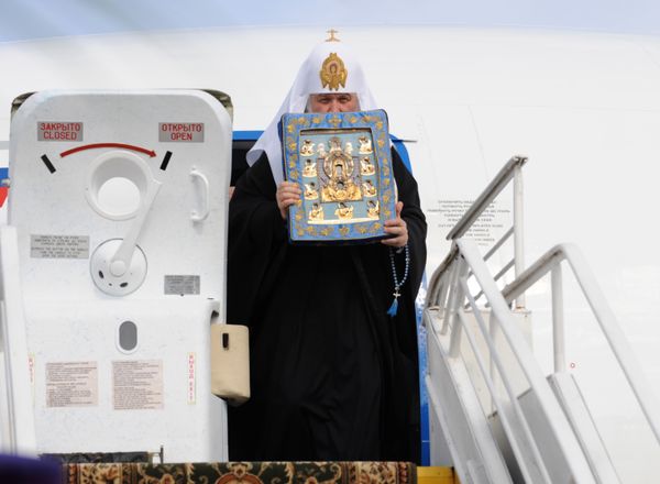 Patriarch Kirill brings the Root icon of Our Lady of the Sign to Kursk - Sputnik International