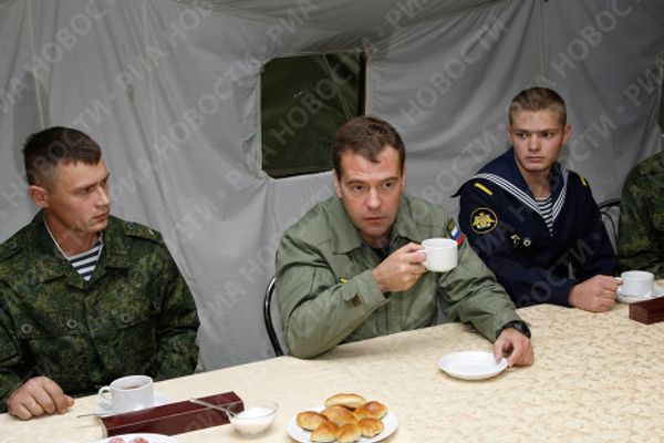 President Medvedev visits Baltic Fleet’s Khmelyovka firing range President Medvedev visits Baltic Fleet’s Khmelyovka firing range - Sputnik International