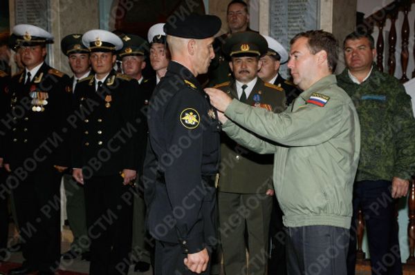President Medvedev visits Baltic Fleet’s Khmelyovka firing range President Medvedev visits Baltic Fleet’s Khmelyovka firing range - Sputnik International