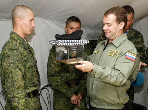 President Medvedev visits Baltic Fleet’s Khmelyovka firing range President Medvedev visits Baltic Fleet’s Khmelyovka firing range - Sputnik International