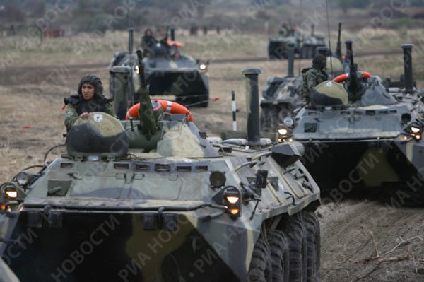 Zapad 2009 strategic exercises held at the Khmelyovka firing range Zapad 2009 strategic exercises held at the Khmelyovka firing range - Sputnik International