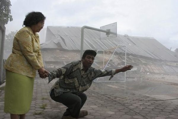 Earthquake devastates Padang, the capital of Indonesia’s West Sumatra province  - Sputnik International