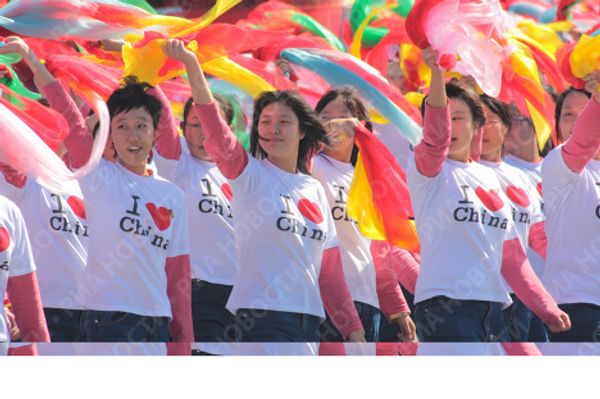 China marks 60th anniversary with tanks and female air regiment  - Sputnik International