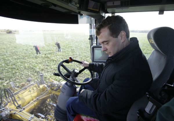 President Dmitry Medvedev in Oryol Region President Dmitry Medvedev in Oryol Region - Sputnik International