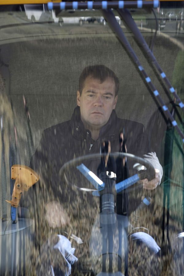 President Dmitry Medvedev in Oryol Region President Dmitry Medvedev in Oryol Region - Sputnik International