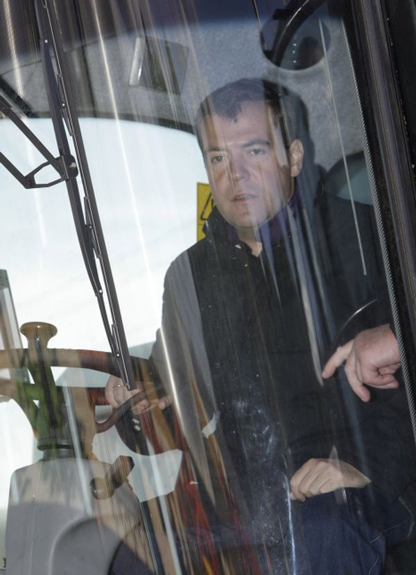 President Dmitry Medvedev in Oryol Region President Dmitry Medvedev in Oryol Region - Sputnik International