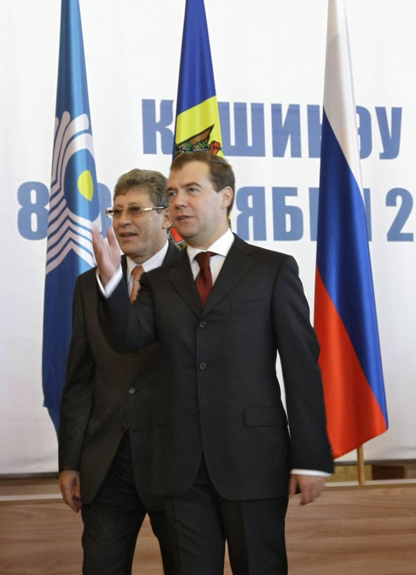 Russian President Dmitry Medvedev attending CIS summit at the Palace of the Republic in Chisinau - Sputnik International