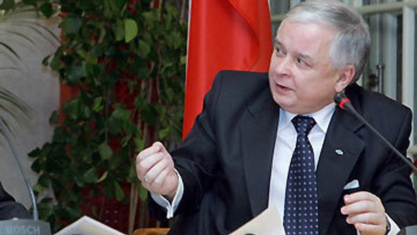 The Polish leader would like to stimulate debates on energy security by writing this letter - Sputnik International